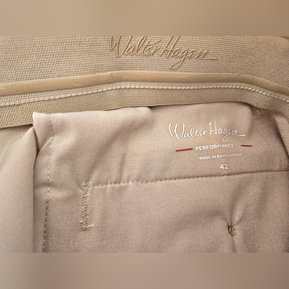 Walter Hagen Men's Golf Shorts 42 Light Khaki Performance 9” Inseam - Picture 4 of 12